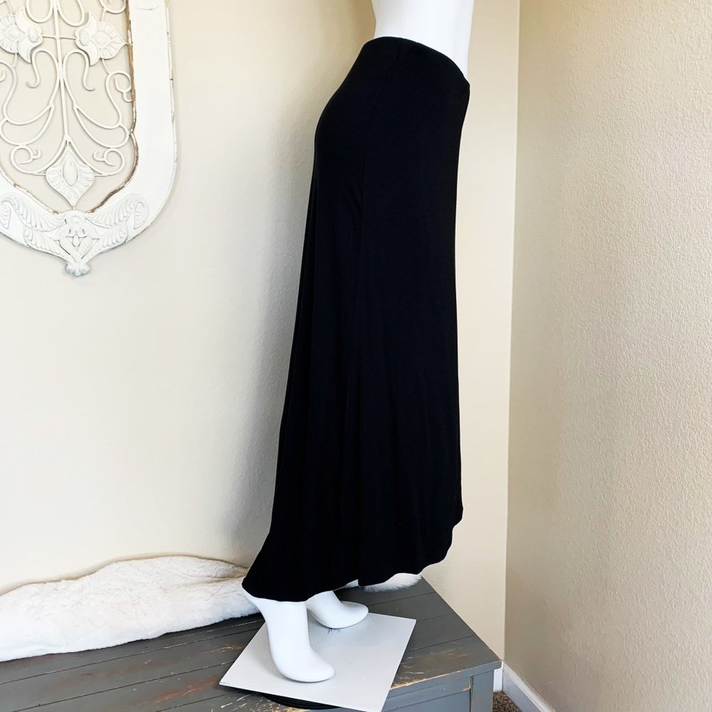 Chelsea & Violet | Black Wrap Maxi Skirt | Size: XS - Picture 7 of 10
